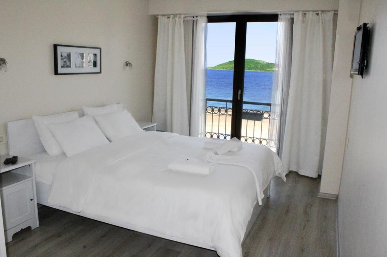 Nemrut Bay Otel Yenifoca Extérieur photo
